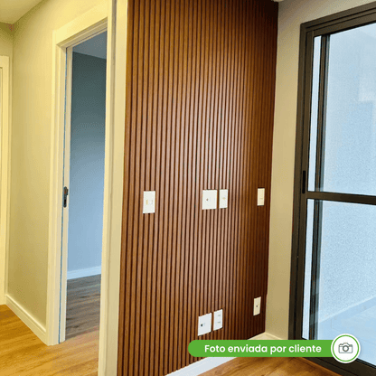 Selbstklebendes EVA-Laminat-Rillenpaneel | Linie Madeto | Mein Sockelleistenbereich