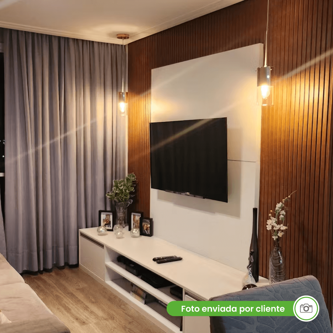 Selbstklebendes EVA-Laminat-Rillenpaneel | Linie Madeto | Mein Sockelleistenbereich